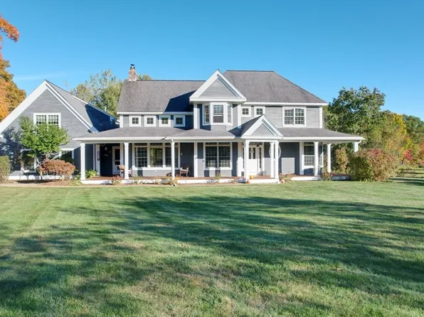 56 Tower Hill Rd, Brimfield, MA 01010