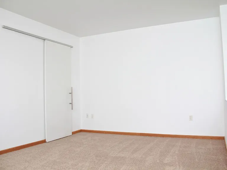 1100 Wilshire Blvd #2507 — Photo 2