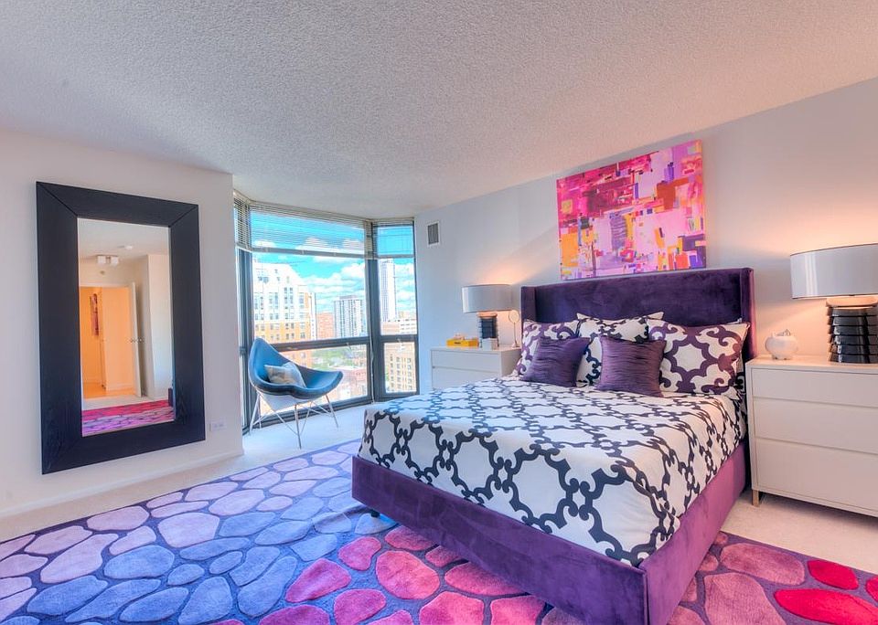 1st image of 1121 N Dearborn St #1022