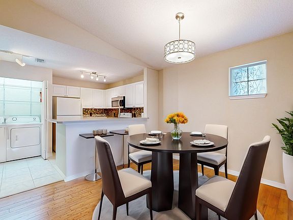4th image of 17205 Harbour Vista Cir