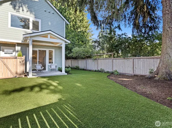 12847 NE 113th Street, Kirkland, WA 98033