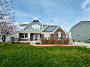 17204 Bluestone Dr, Noblesville, IN 46062