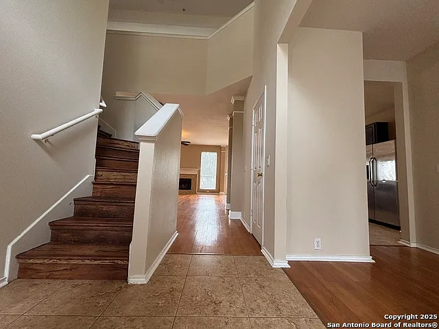 4 bed, 3.0 bath, 2800 sqft, $2,550 — Photo 4
