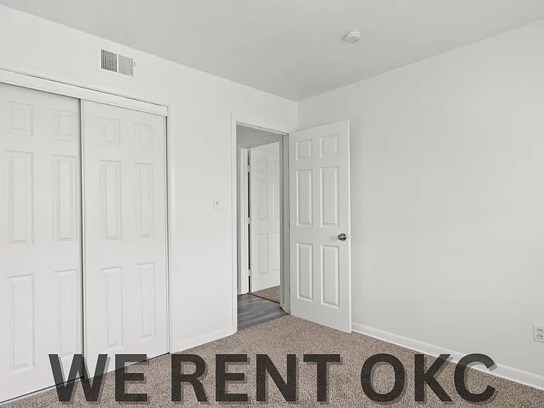1625 SW 67th St — Photo 31