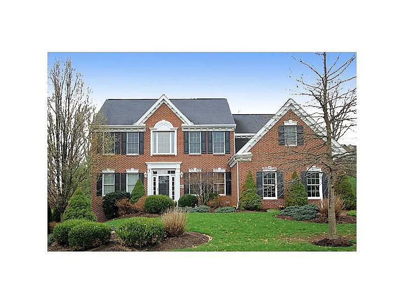 5812 Longview Cir photo 1