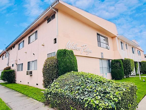 2nd image of 953 Wilcox Ave