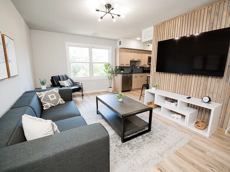102 E Healey St #206 — Photo 4