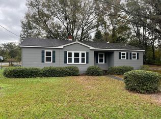 412 Live Oak St, Walterboro, SC 29488