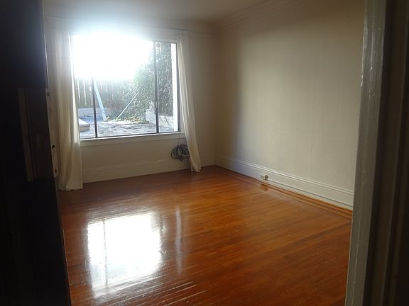 3rd image of 656 Ofarrell St APT 104