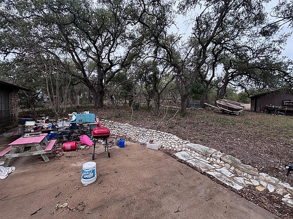 3rd image of 10302 Spring Cir