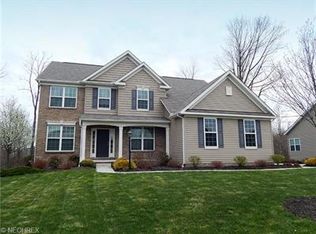 2814 Parnham Dr, Medina, OH 44256