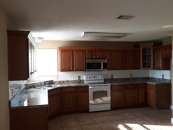 5th image of 432 Falkirk Dr