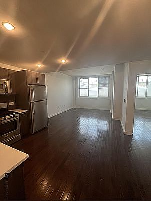 2nd image of 1215 Broadway APT 119