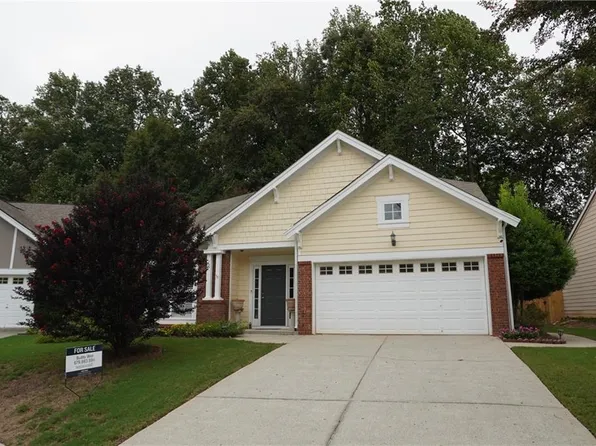2219 Alnwick Dr, Duluth, GA 30096