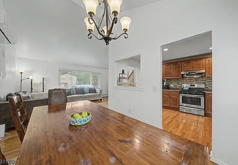 23 Distler Ave — Photo 11