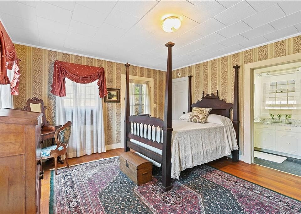 25th image of this home