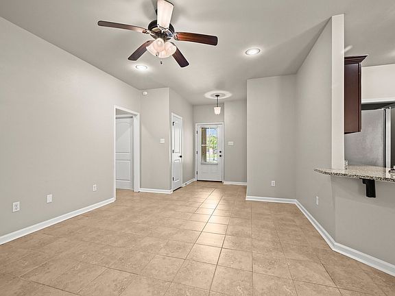 3rd image of 15339 Mossystone Dr