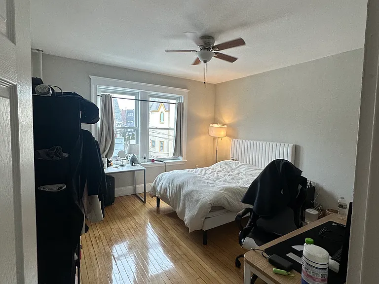 8 Farrington Ave #3 — Photo 8