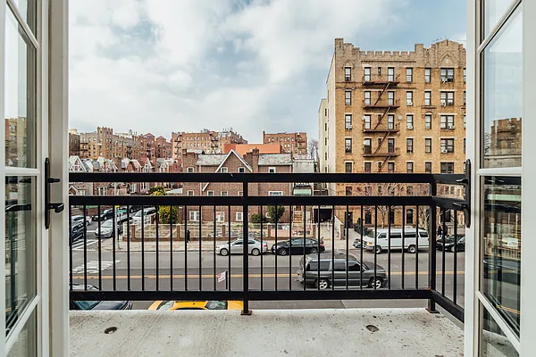 Rented by Nooklyn NYC LLC | media 58