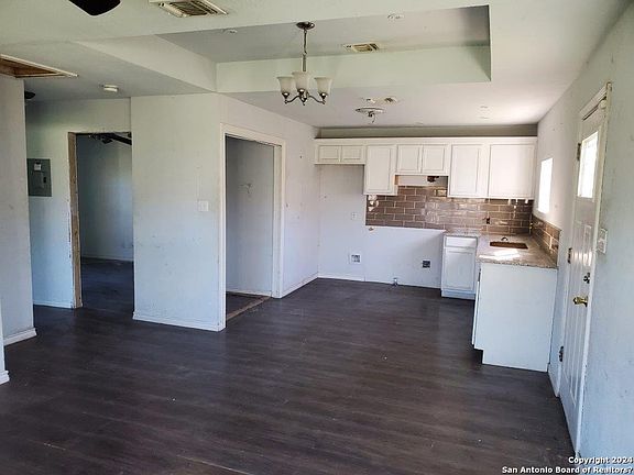 5th image of 126 GROSVENOR ST