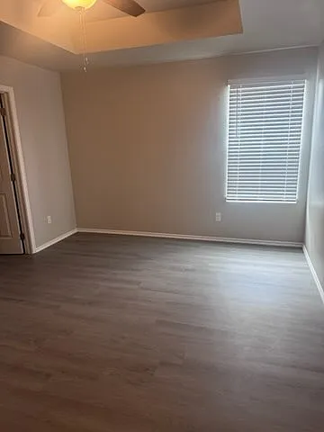 10300 Hidden Village Dr — Photo 12