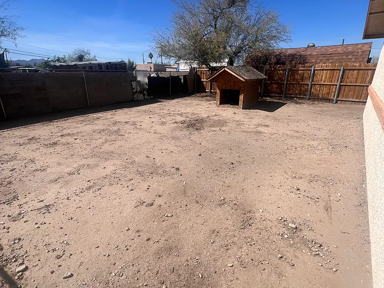 1505 N Yavapai St #1 — Photo 15