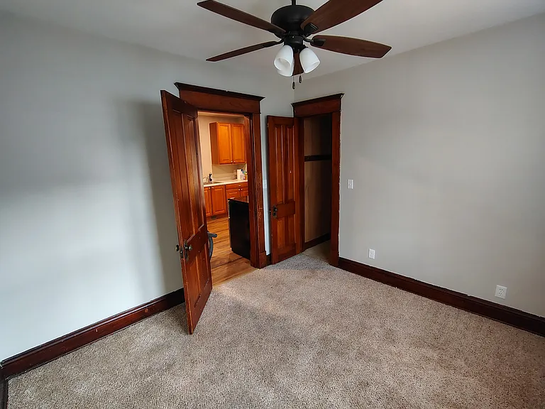 243 S Wayne St #C — Photo 13