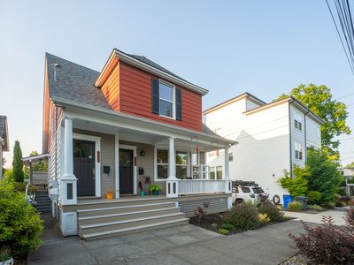 1225 SE Rhone St, Portland, OR, 97202