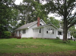 1329 Dublin Rd, Waterford, PA 16441