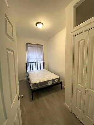 Rented by Compass | media 26