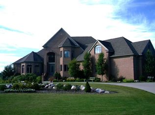 11372 Bayberry Dr, Bruce Twp, MI 48065