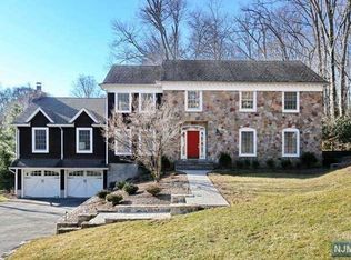206 Terrace Rd, Franklin Lakes, NJ 07417