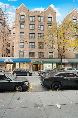 Rented by Compass | media 34