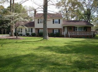 2803 Malbrook Ln, Sandston, VA 23150