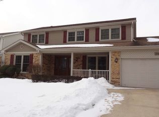 1218 Bridgeport Dr, Schaumburg, IL 60193