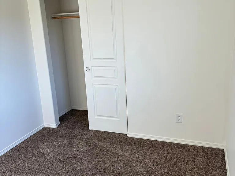 790 NW Green Forest Cir — Photo 16