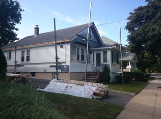 32 Brier Rd, West Roxbury, MA 02132