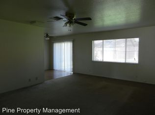 6948 Hemlock St, Redding, CA 96001