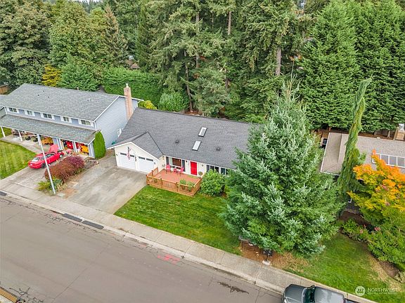 4th image of 14262 122nd Avenue NE