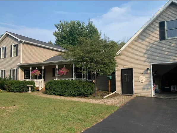 254 Us Highway 31 N, Kewadin, MI 49648