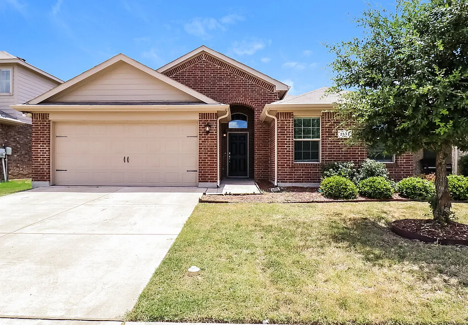 2533 Clarks Mill Ln