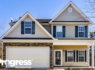 1237 Braemar Highland Dr, Zebulon, NC 27597