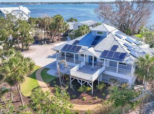 6117 Gnarled Oak Ln, Englewood, FL 34223