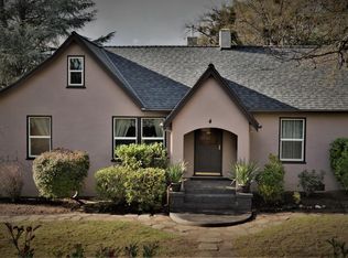 4 Glen Oak Ct, Medford, OR