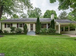 5503 Cromwell Dr, Bethesda, MD 20816