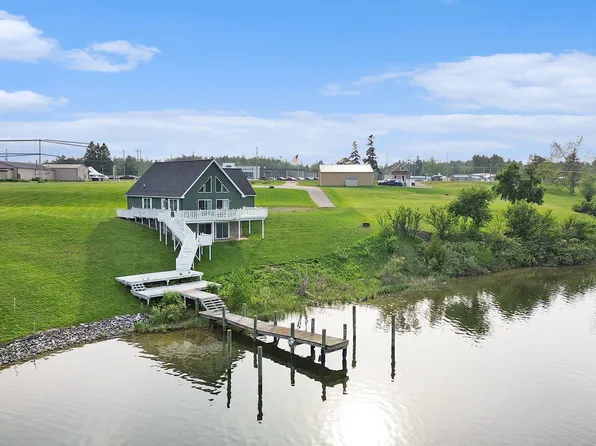 10480 N Straits Hwy, Cheboygan, MI 49721