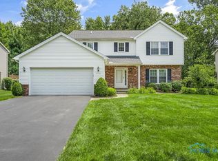 2414 Fawn Hollow Rd, Toledo, OH 43617