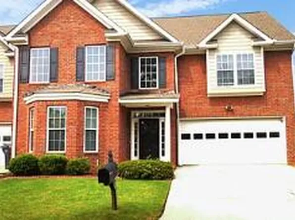 135 Coach Ln, Martinez, GA 30907