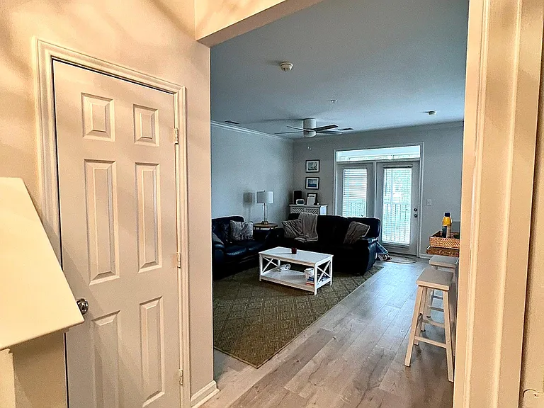 Entry with large closet