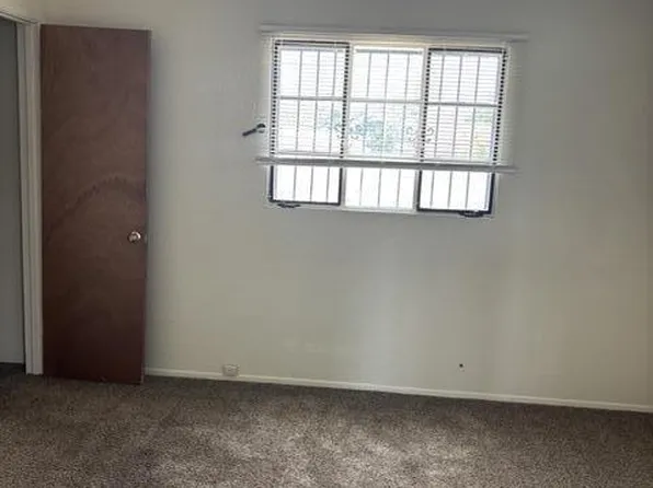 1730 Boston Dr, Las Cruces, NM 88001